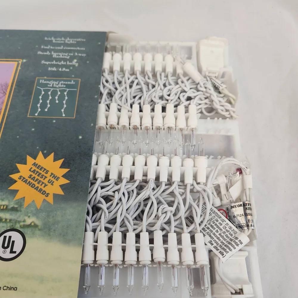 Traditions 150 String Icicle Lights Hanging Clear White Cord NEW